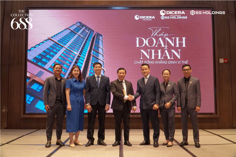 Hình ảnh sự kiện CEO Summit giới thiệu The Collection 688