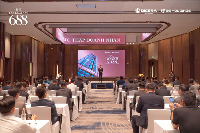 Hình ảnh sự kiện CEO Summit giới thiệu The Collection 688